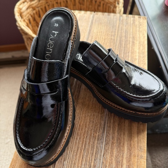 NEW Bueno Black Patent Amber Women's Open Back Clog - Picture 7 of 15